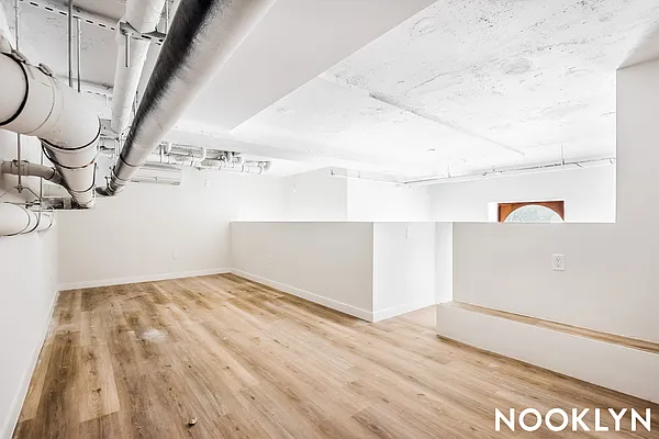 Rented by Nooklyn NYC LLC | media 67