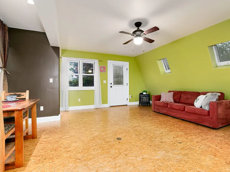 708 Grant Ave — Photo 26
