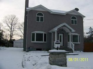 50 Lincoln Rd, Patchogue, NY 11772