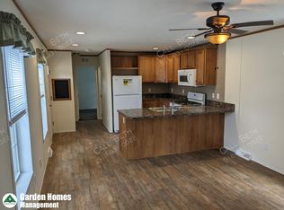 17 Krista Ln, Castleton On Hudson, NY 12033