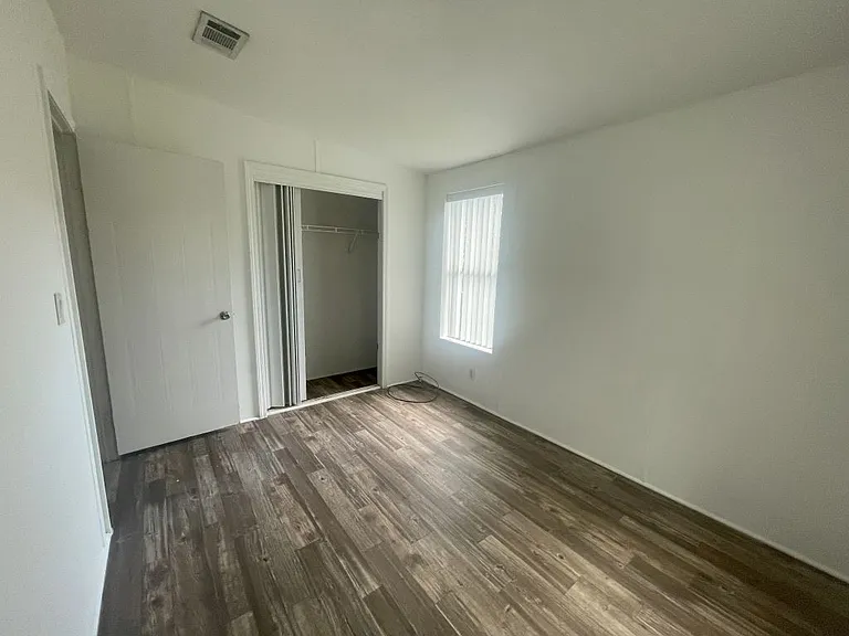 20 Glen Cove Ct #46 — Photo 10