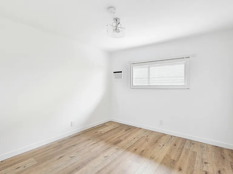 2448 Hancock St #2 — Photo 9