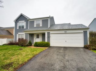 965 Baltusrol Dr, Elgin, IL 60123