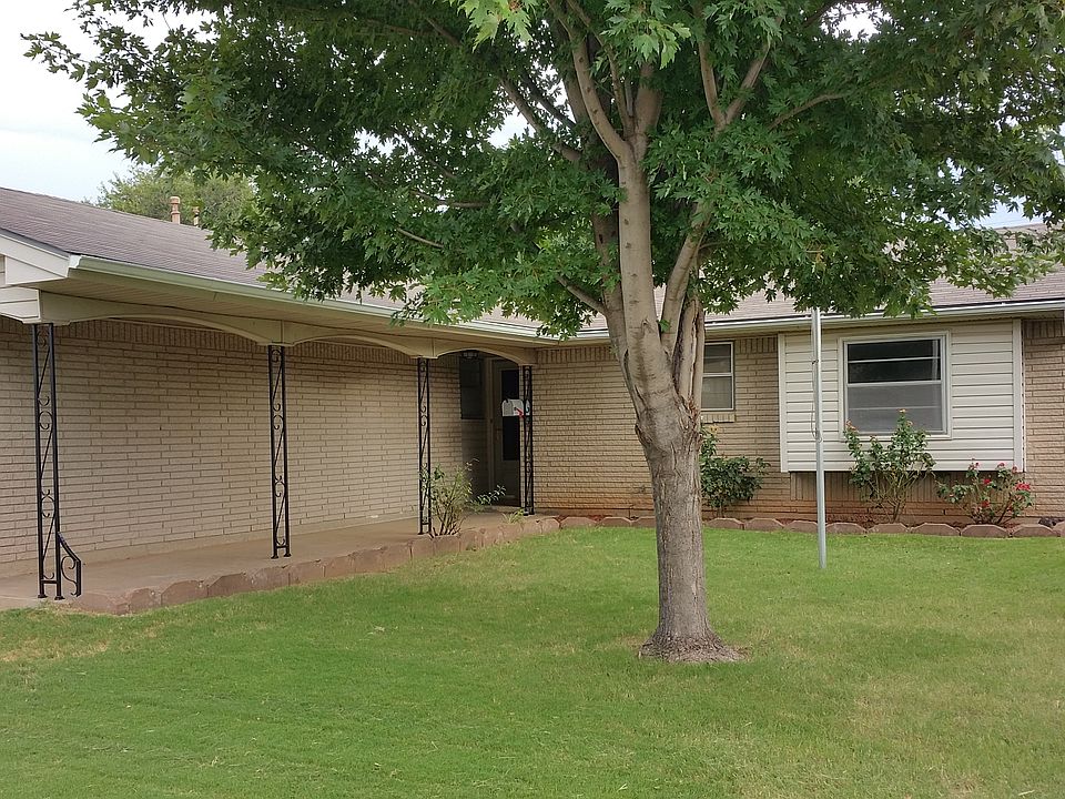 1st image of 4221 Corbett Dr