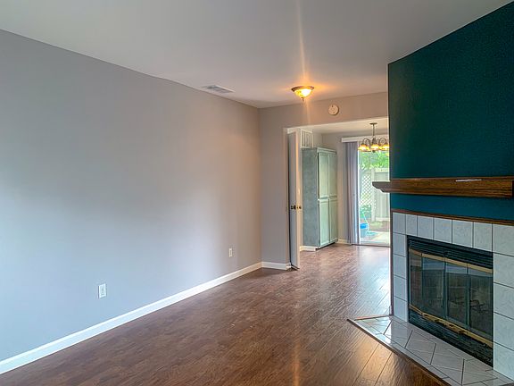 2nd image of 4127 Blackford Cir