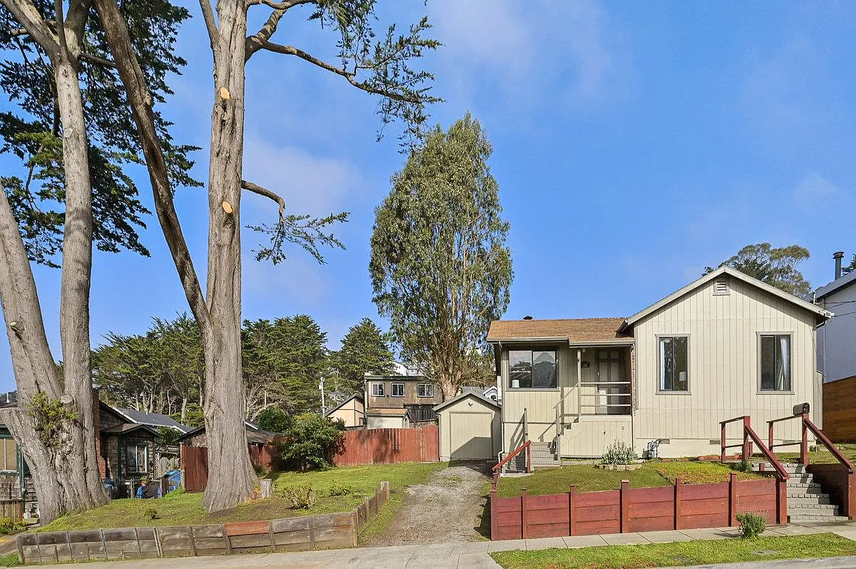 337 Clifton Rd photo 1