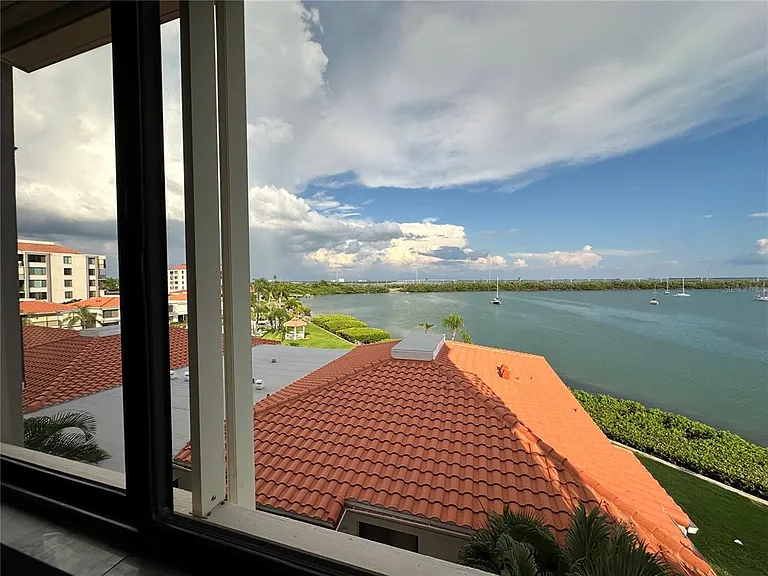 6295 Bahia Del Mar Cir #408 — Photo 3
