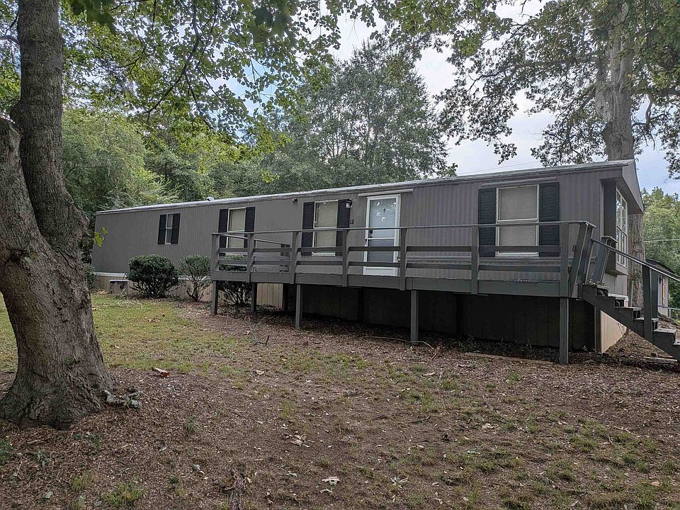 1st image of 12 Pond St