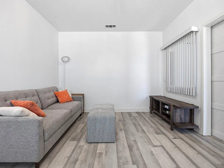 13576 Fern Pine St — Photo 31