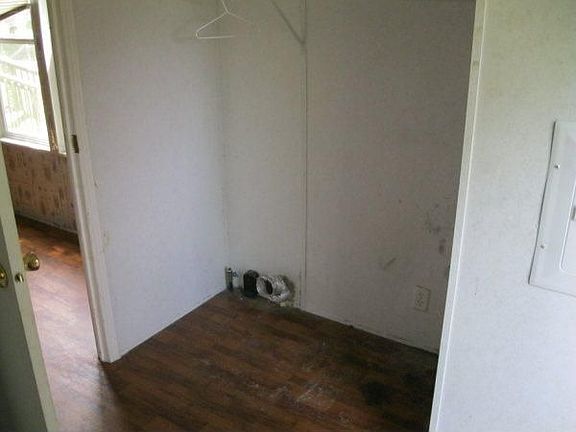 2nd image of 3339 County Road 232