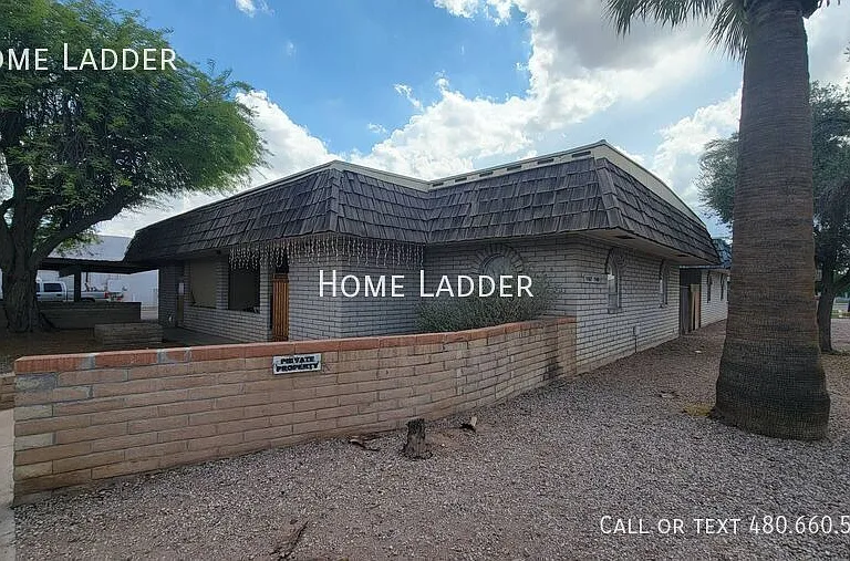 1147 W Drummer Ave — Photo 1