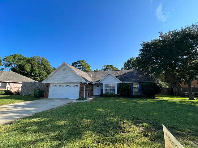 5 Neptune Dr — Photo 4