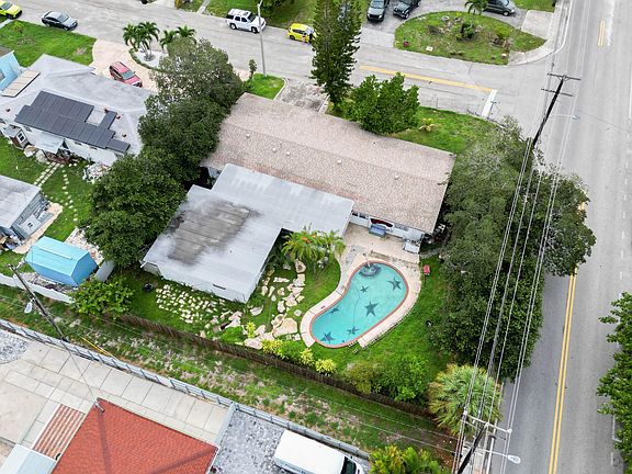 4th image of 1701 12th Ave N