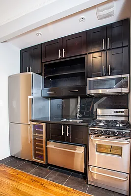 Rented by Centennial Properties NY | media 3