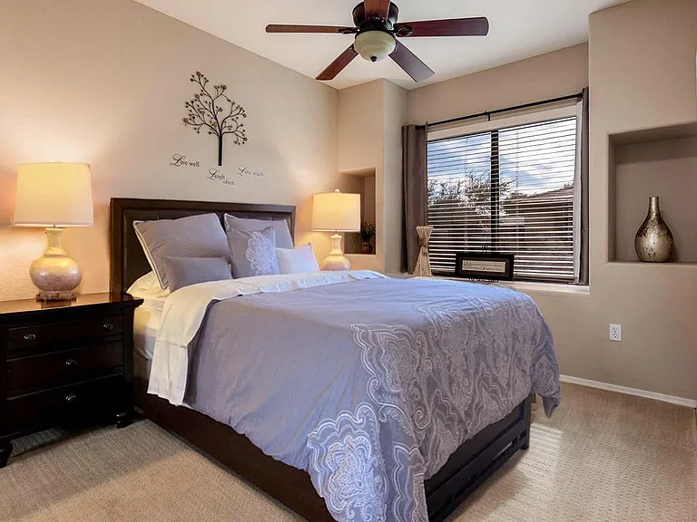 705 W Queen Creek Rd — Photo 13