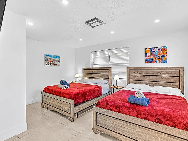 2121 McKinley St #1 — Photo 7