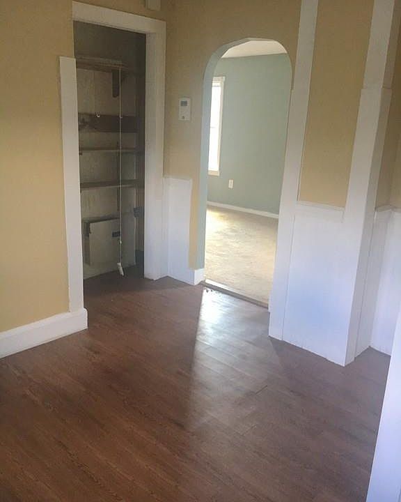 2nd image of 96 Calmar St #3