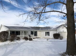 637 Breezy Dr, Rising Sun, IN 47040