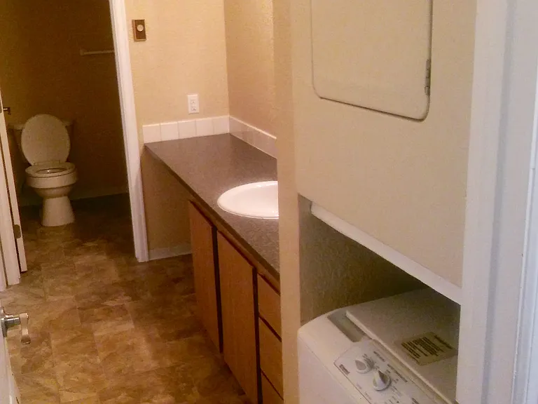 Grand Terrace — Photo 12
