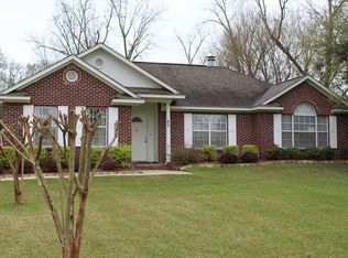 49 Schneider Ave, Purvis, MS 39475