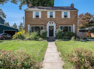 2249 Oakwood Ave NE, Grand Rapids, MI 49505