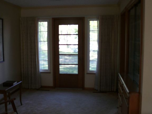 dining room to back yard