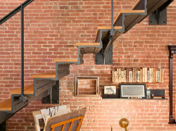 10 East 22nd Street image 1 of 24