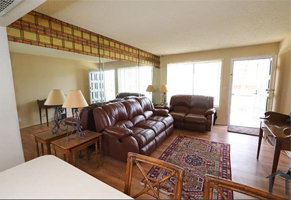 4th image of 64285 Spyglass Ave Unit 25
