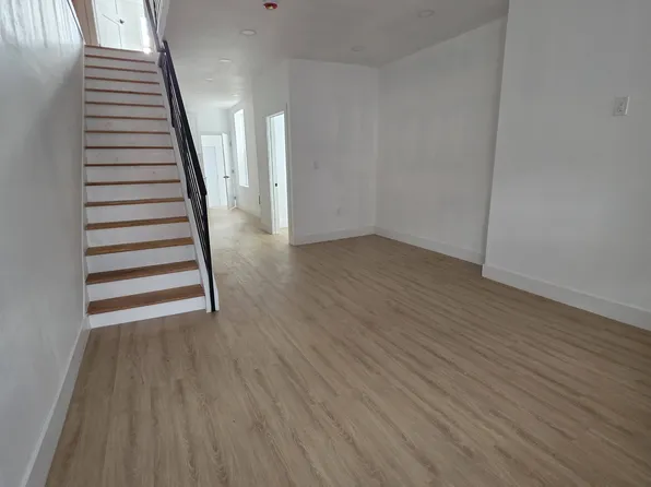 2304 W Huntingdon St, Philadelphia, PA 19132