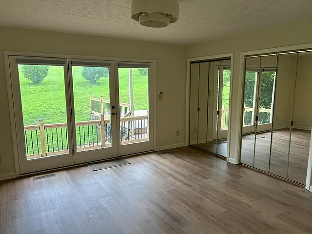 458 E Fox Den Dr — Photo 7