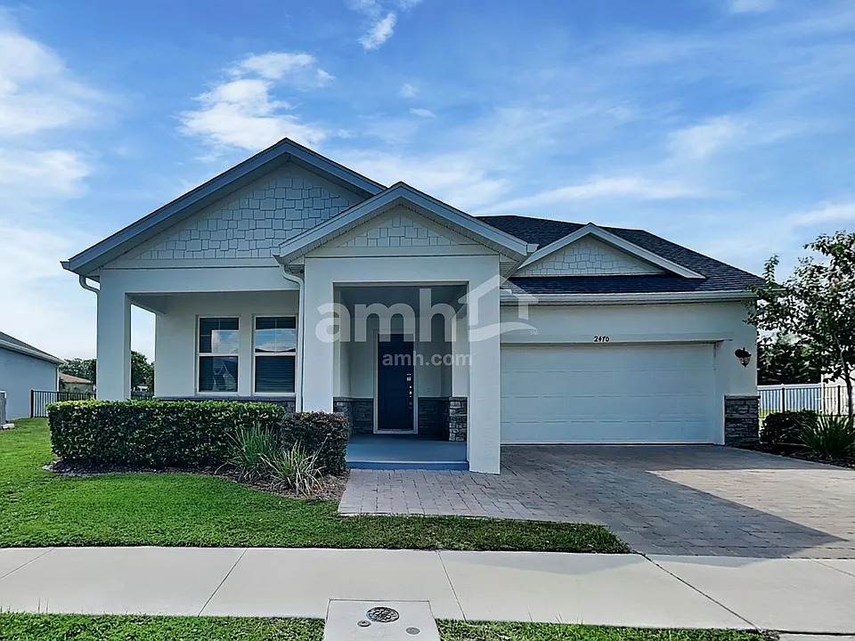 2470 Ixora Ct