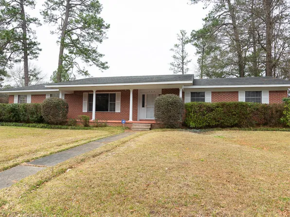 329 Venetian Way, Hattiesburg, MS 39401