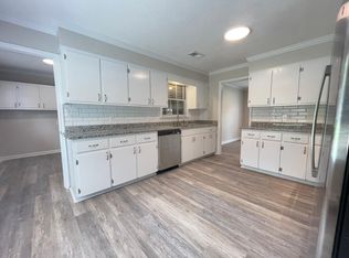 1811 E Tannehill Dr, Florence, AL 35630