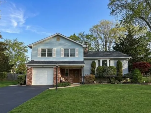 32 Brunswick Dr, Howell Twp., NJ 07731