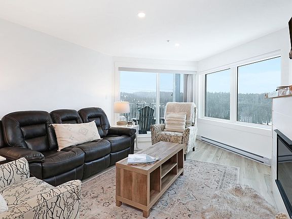 5th image of 1320 Henry Rd #212