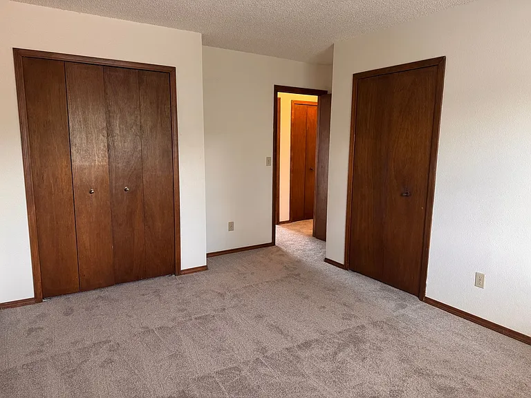 3827 Glenhurst St — Photo 12