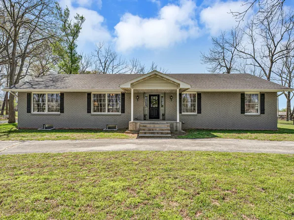 3002 W Sharon Drive, Ozark, MO 65721