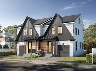 36 Chandler Pl #36, Newton Upper Falls, MA 02464