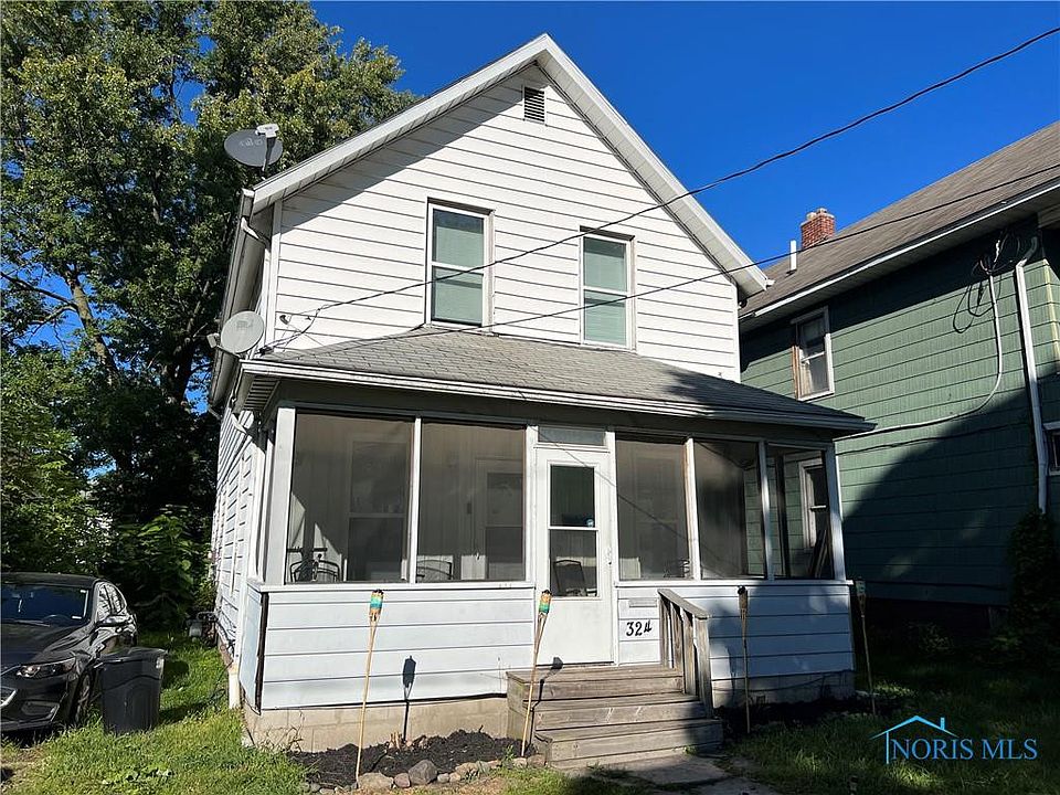 2nd image of 324 Troy St