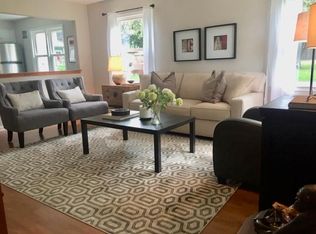 3568 S 34th St, Greenfield, WI 53221