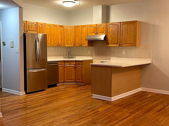 5th image of 83-51 116th St #1