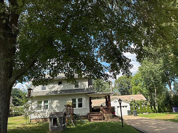 2nd image of 8283 Roush St NW