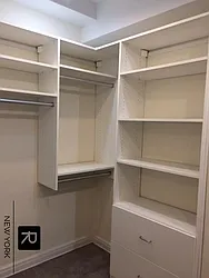 Rented by R New York