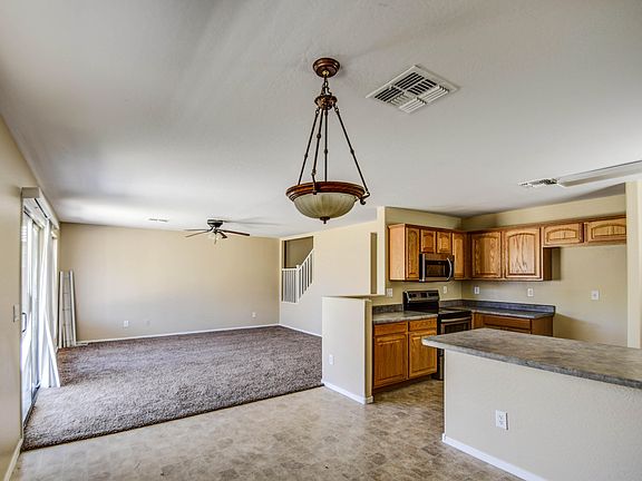 5th image of 5600 E Oasis Ct