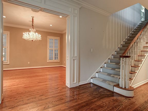 5th image of 4100 Clarke Ave