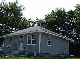 1644 N Delaware Ave, Mason City, IA 50401