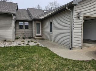17948 Riverbluff Dr, Big Rapids, MI 49307