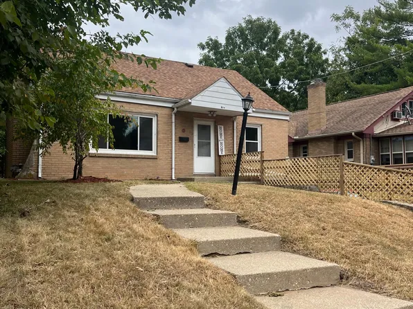 619 Salem St, Rockford, IL 61103