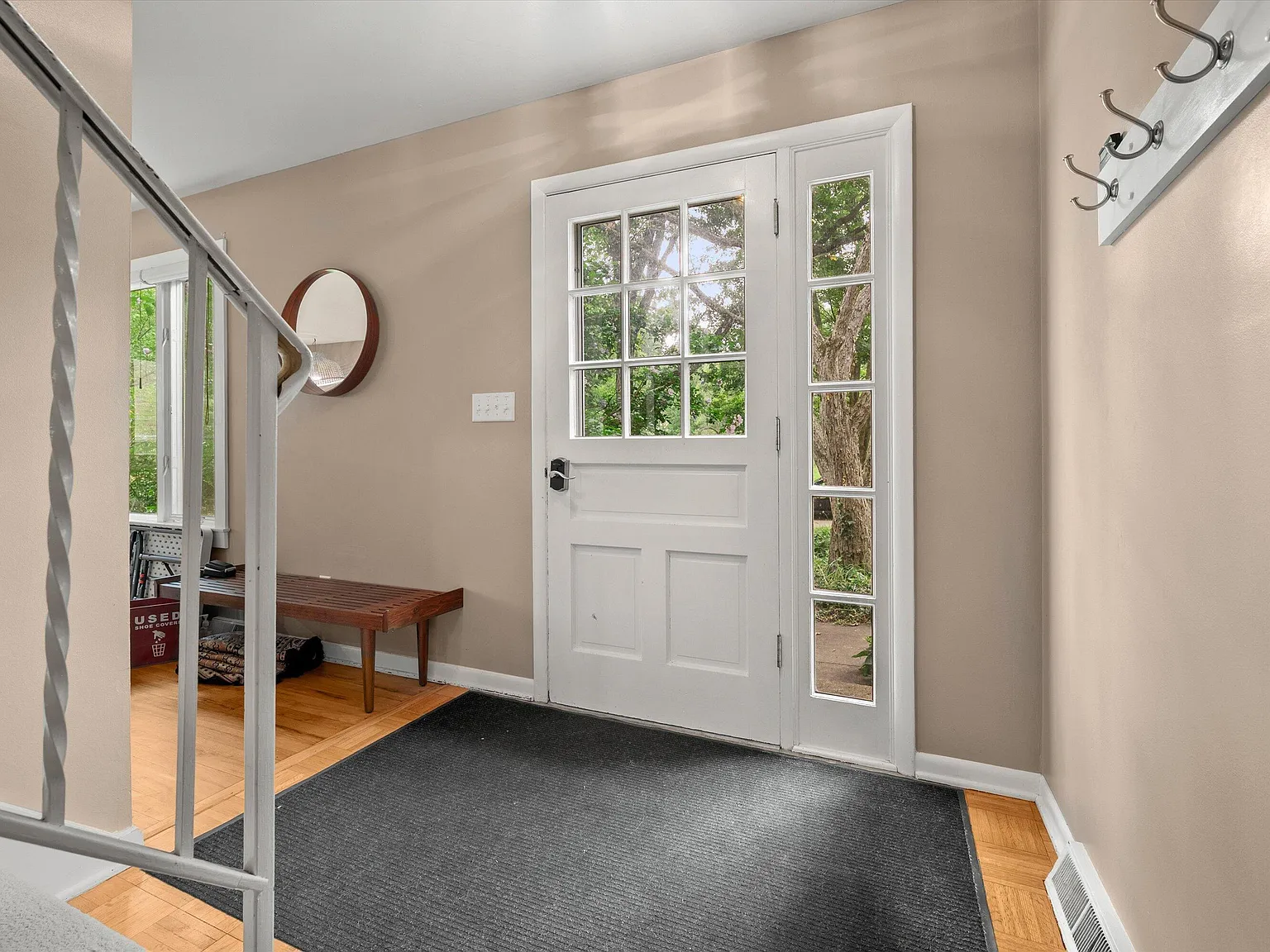 4 bed, 3.0 bath, 2148 sqft, $3,400 — Photo 3