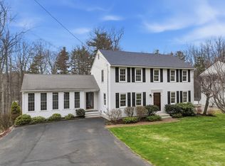 51 Clark Rd, Sturbridge, MA 01518
